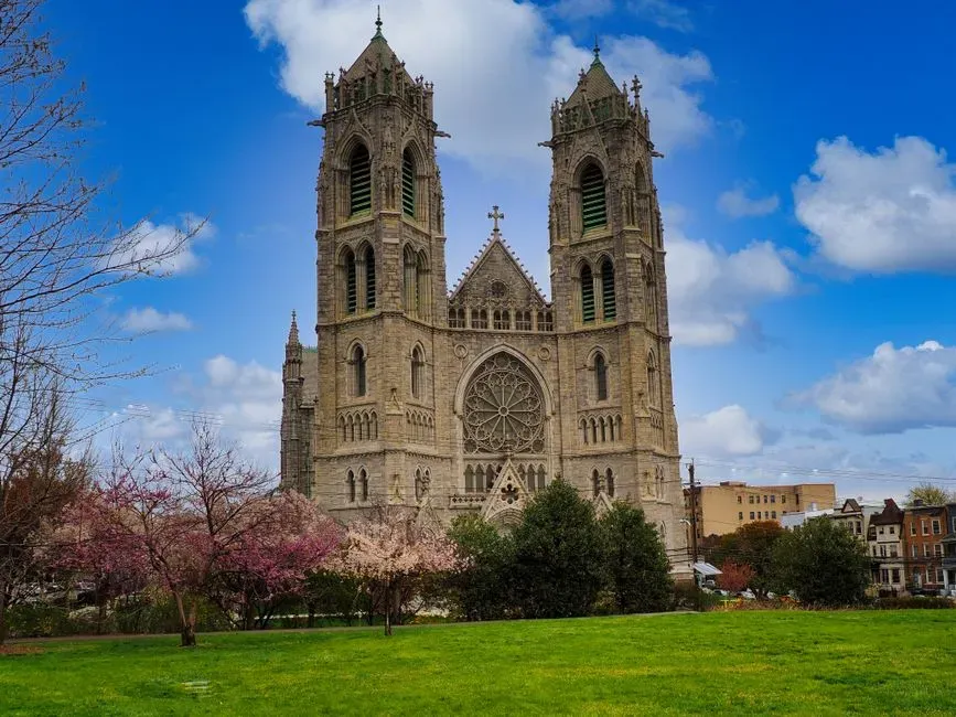 #10 - Ohio's Newark Holy Stones Turned Into an Instant Religious Scandal (Image Credits: Pexels)
