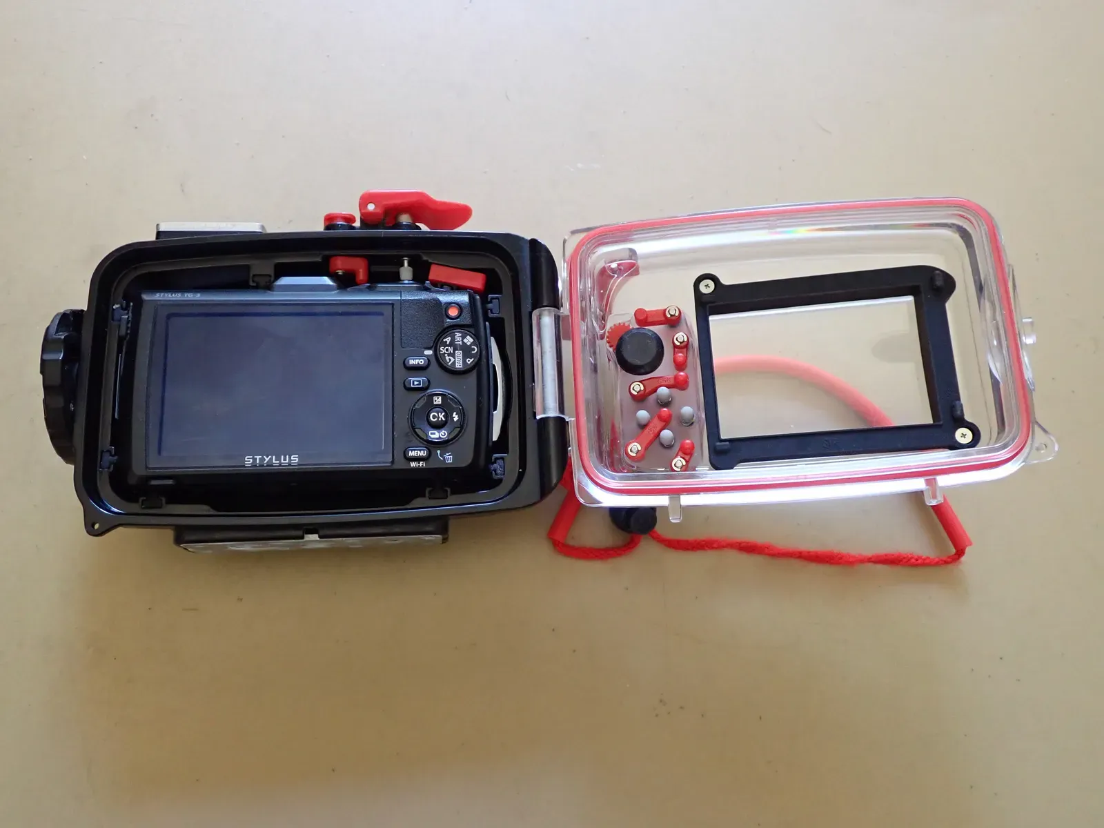Cameras And Fishing GoPros (By Peter Southwood, CC BY-SA 4.0)