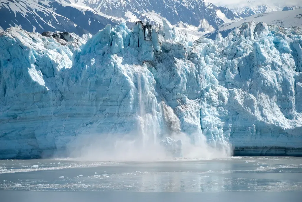 Glaciation: Ice Sheets That Sculpted Continents (Image Credits: Rawpixel)