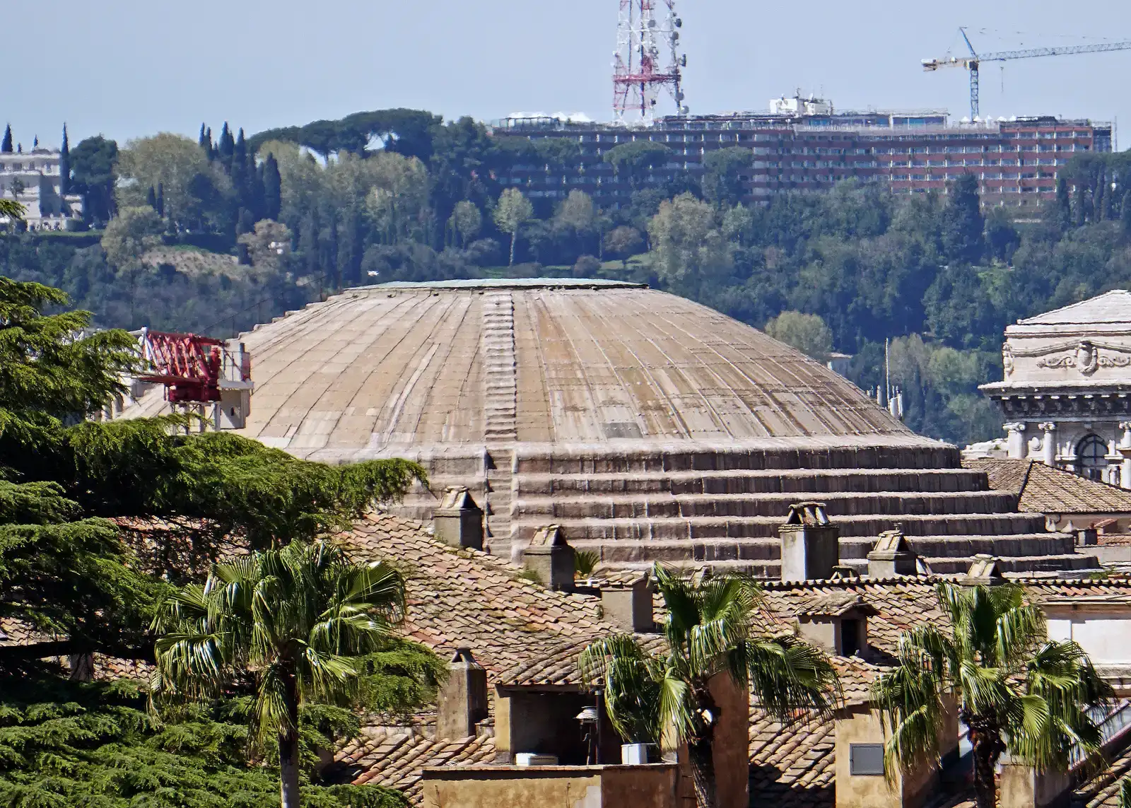 #12 - The Roman Pantheon's Perfect Concrete Dome (By Mariordo, CC BY-SA 4.0)