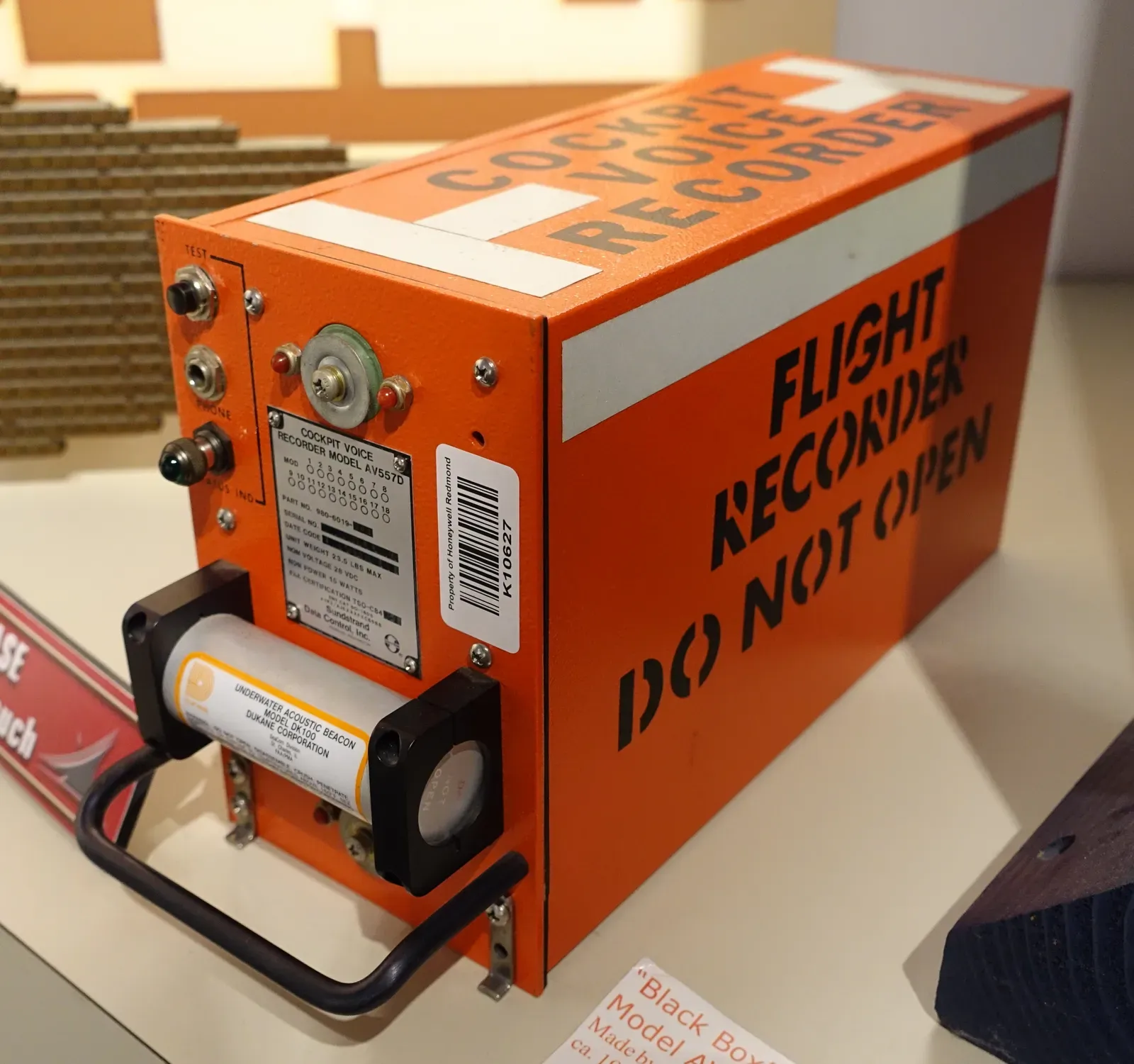 #10 - The Flight Recorder That Argued With the Wreckage (By Daderot, CC0)