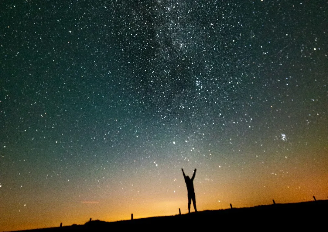 Small Self, Big Universe: Why Feeling Tiny Feels So Good (Image Credits: Unsplash)