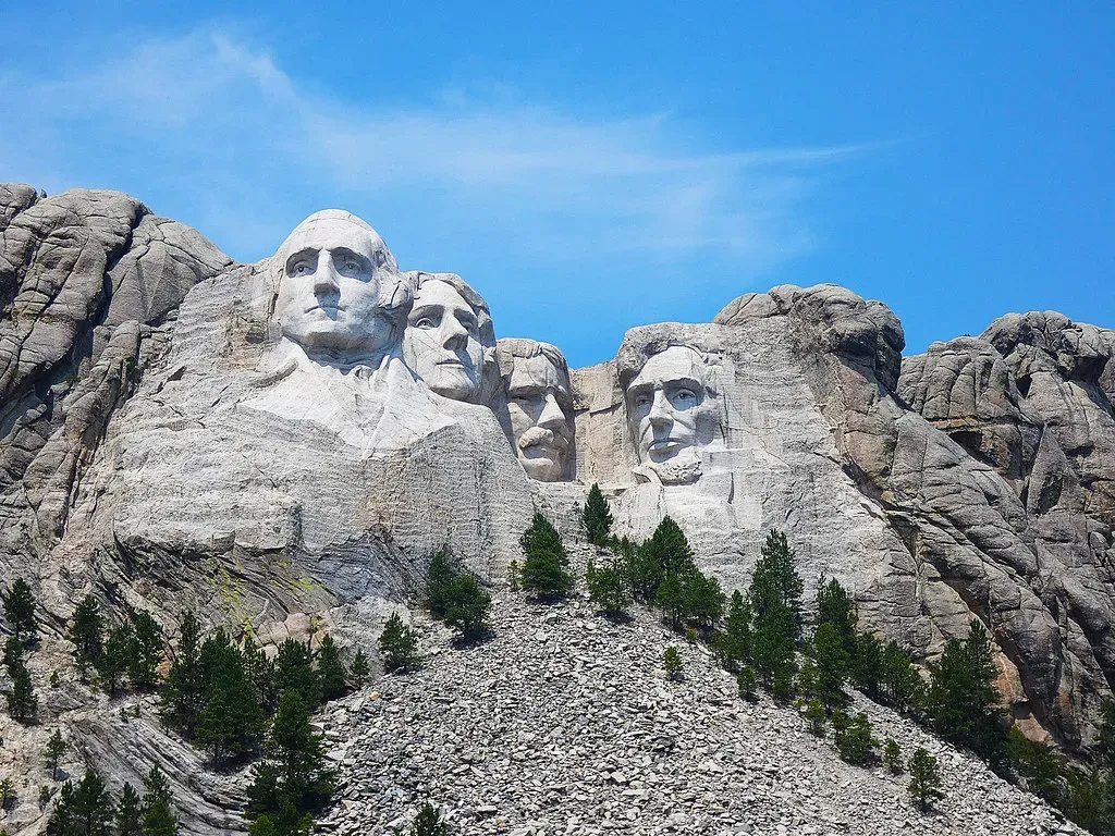 How You Can Rethink “Forever” When You Visit Mount Rushmore (concrete&fells, Flickr, CC BY 2.0)