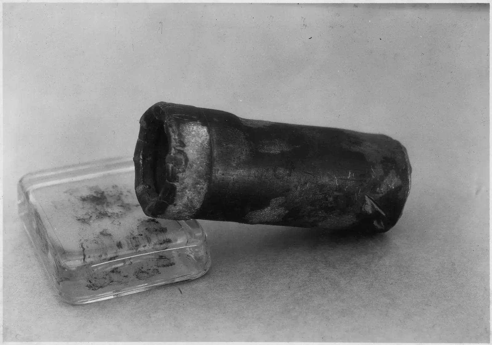 The Giza Drill Cores Everyone Swears Prove High-Speed Diamond Bits (U.S. National Archives and Records Administration, Public domain)