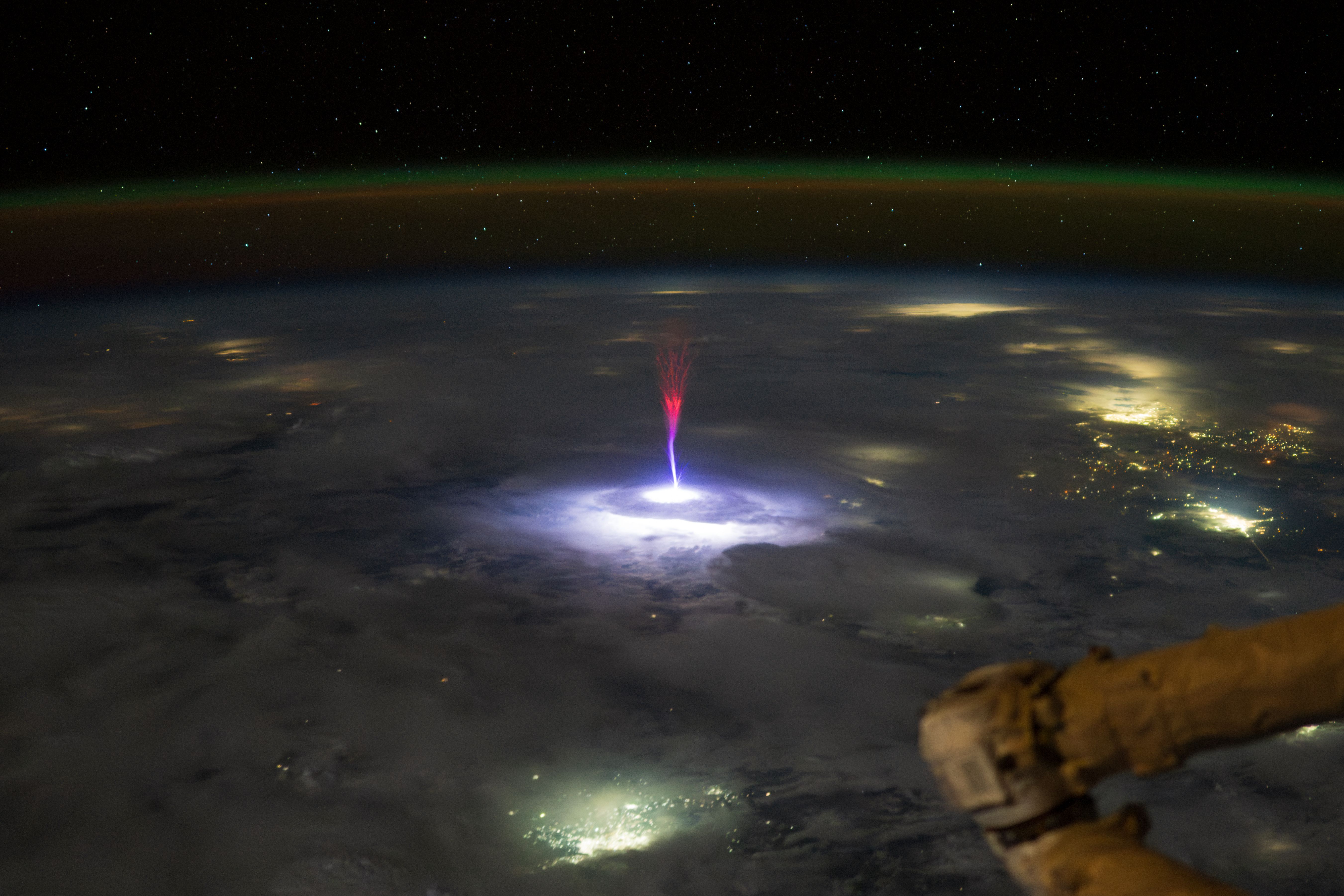 Conclusion: Nature's Ultimate Light Show (Image Credits: Wikimedia)