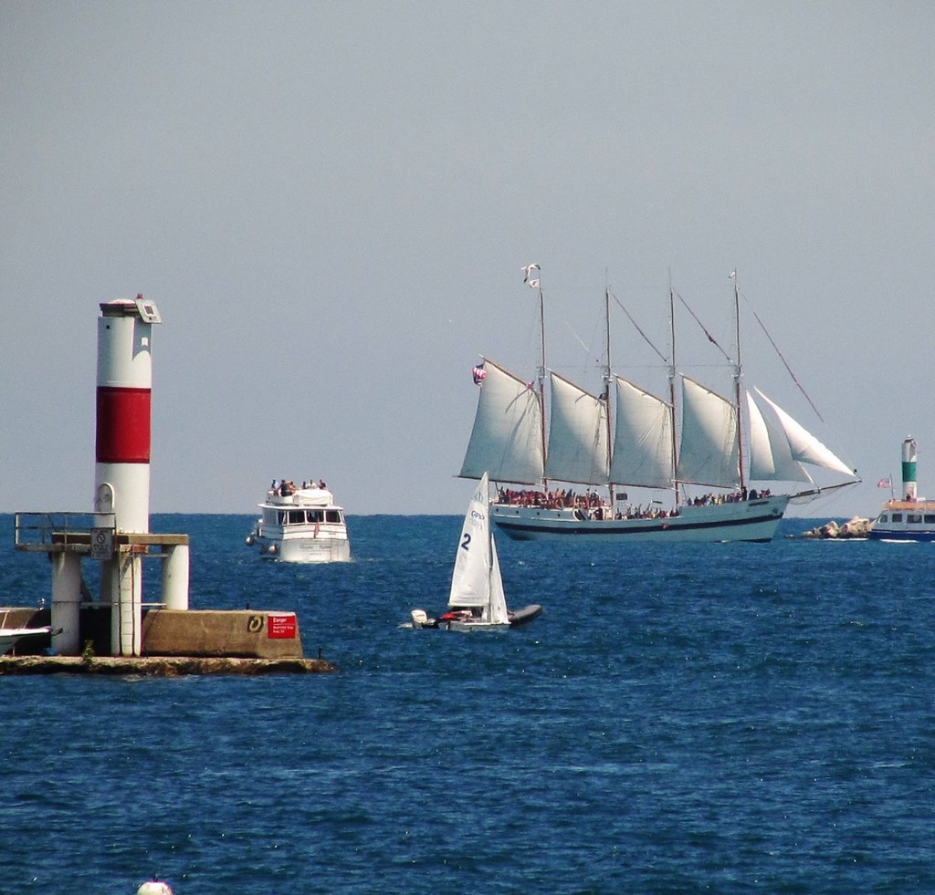 Lake Michigan - The Great Lake Giant (Image Credits: Flickr)