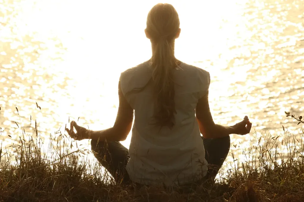 How You Can Stretch Your Limits Without Chasing Immortality (Image Credits: Rawpixel)