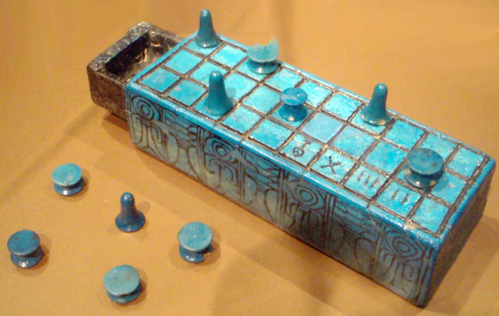7. The Board Games That May Be More Than Just Entertainment (Own work (photo), CC BY 2.5)