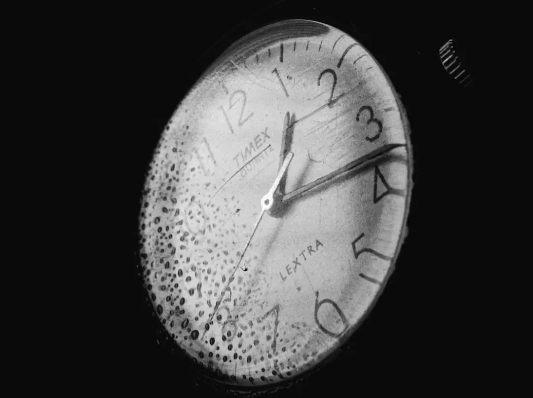 Einstein’s Relativity: Time Already Travels (Just Not How You Want) (Image Credits: Unsplash)