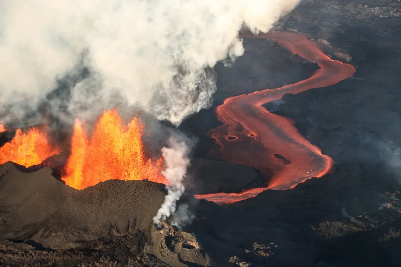 Iceland: A Living Laboratory of Fire and Ice (Image Credits: Pixabay)