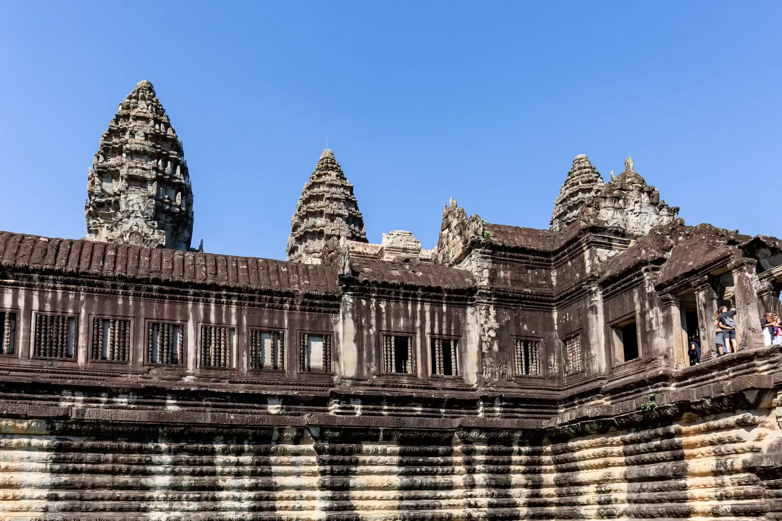#25 - Angkor Wat's Structurally Unstable Towers, Cambodia (By Balon Greyjoy, Public domain)