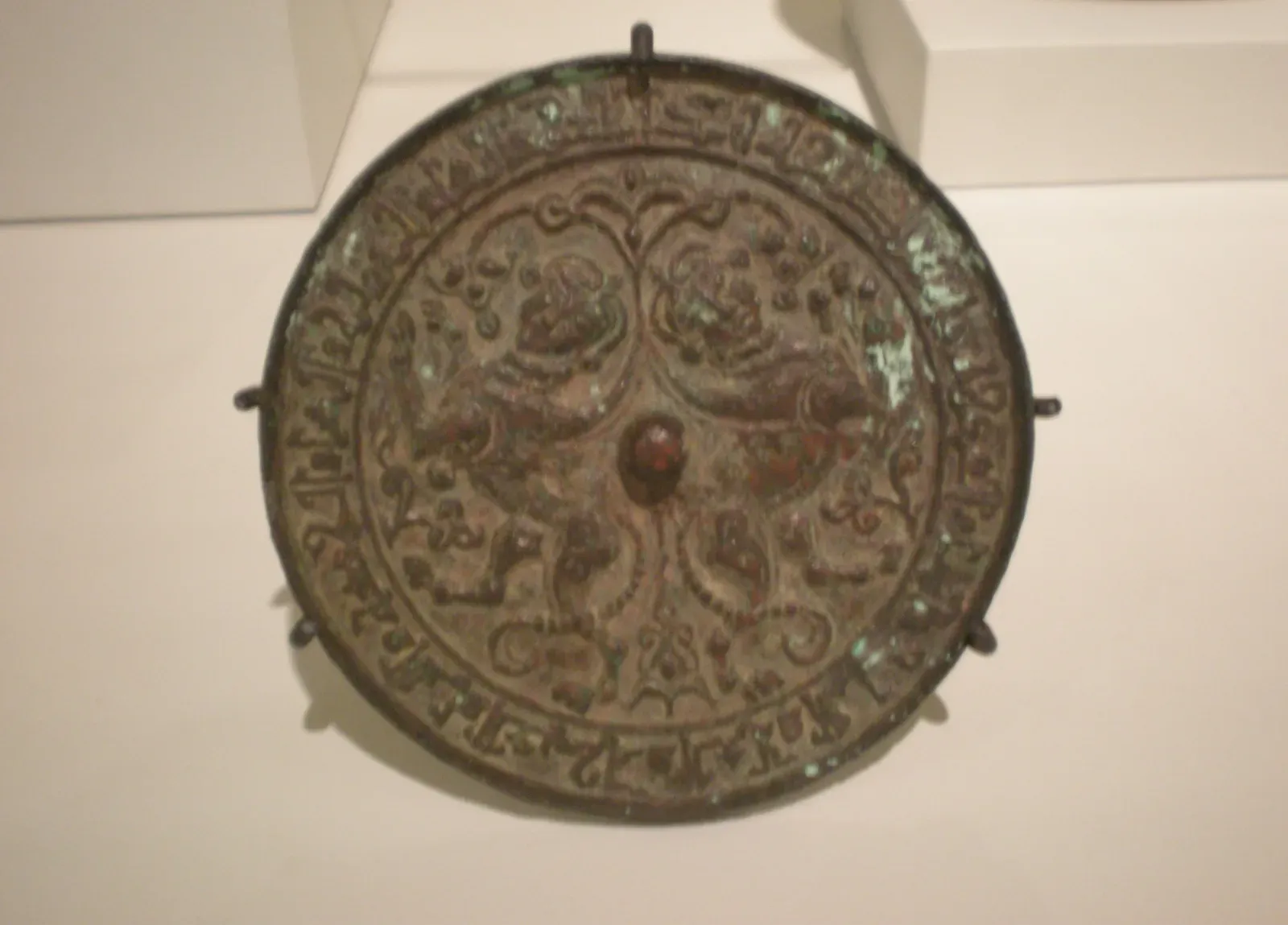 #8: Bronze Mirrors of Ancient China and the Lost Foundry Floor (By BrokenSphere, CC BY-SA 3.0)