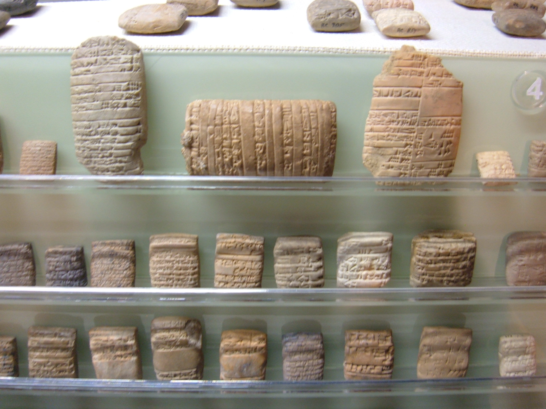 Clay Was Their Universal Material of Choice (Image Credits: Wikimedia)