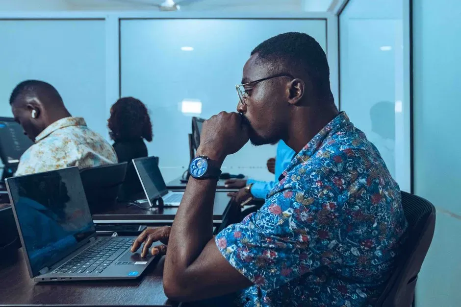 7. They Invest Deliberately in Learning, Not Just Achievement (Image Credits: Pexels)