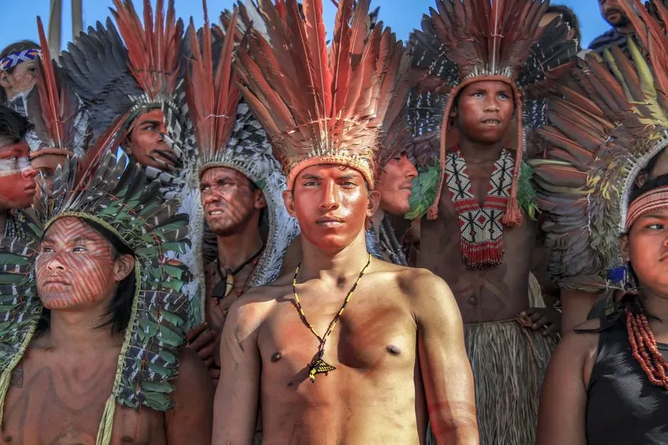Clinging to Groups: How Mortality Fuels Tribalism and Identity (Image Credits: Pexels)