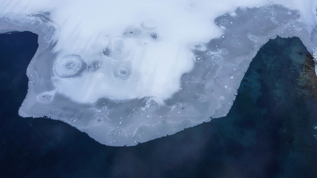 Nature's Incredible Salt Factory: How Sea Ice Creates Dense Water (Image Credits: Unsplash)