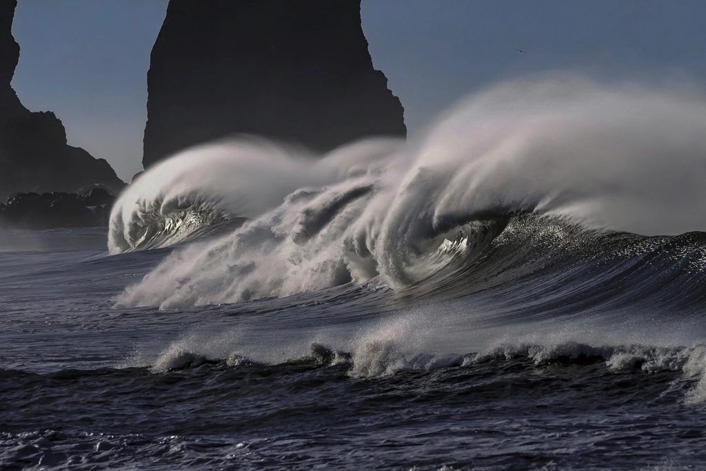 Shockwaves Across Oceans: A Disaster That Refused to Stay Local (Image Credits: Rawpixel)
