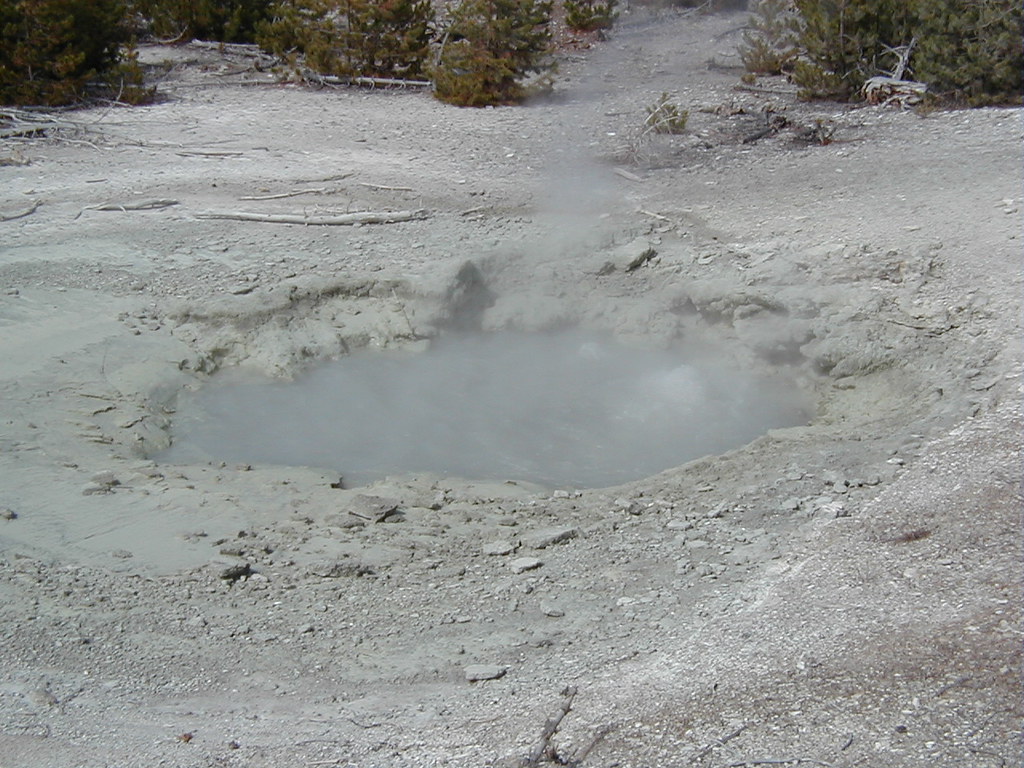 Mystic Hot Springs, Utah - Wasatch Fault Zone (Image Credits: Flickr)