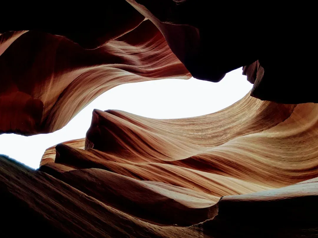 Antelope Canyon’s Shifting Light in Arizona (Image Credits: Unsplash)