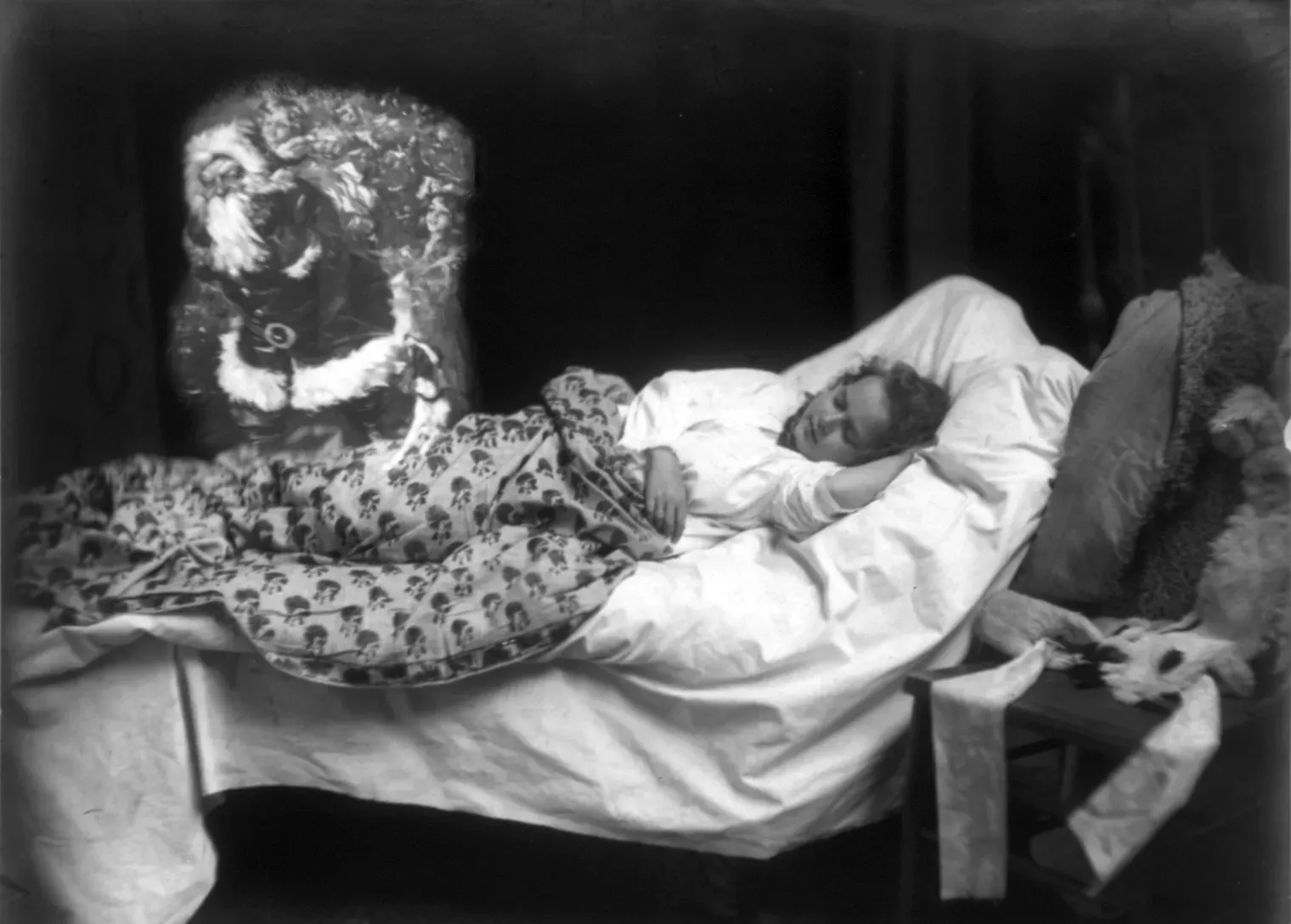 Why REM Sleep Turns Your Brain Into A Story Machine (This image  is available from the United States Library of Congress's Prints and Photographs division under the digital ID cph.3b11721.This tag does not indicate the copyright status of the attached work. A normal copyright tag is still required. See Commons:Licensing., Public domain)