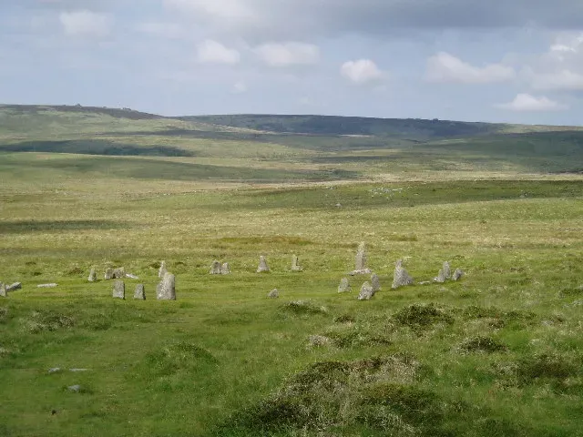 The Sky Was Their Calendar, Not a Sci‑Fi Map (From geograph.org.uk, CC BY-SA 2.0)