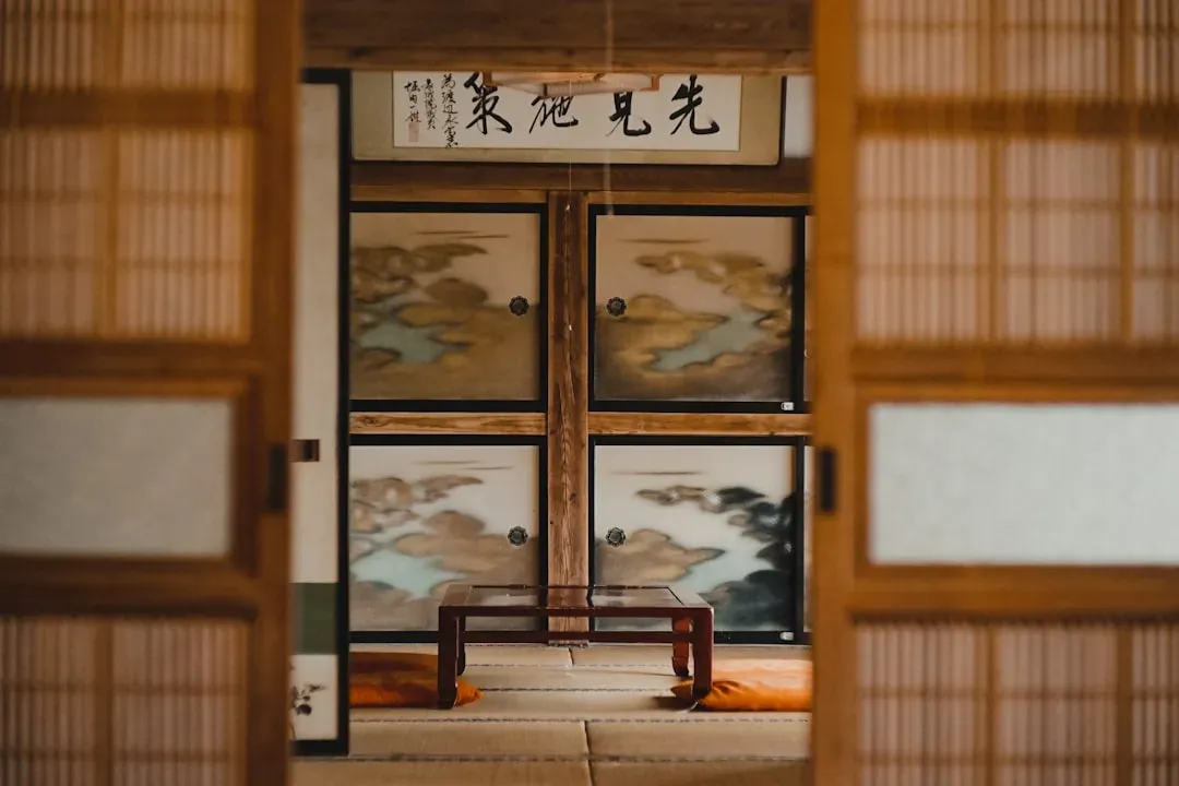 Patience as a Test: The Forbidden Room and the Price of Curiosity (Image Credits: Unsplash)