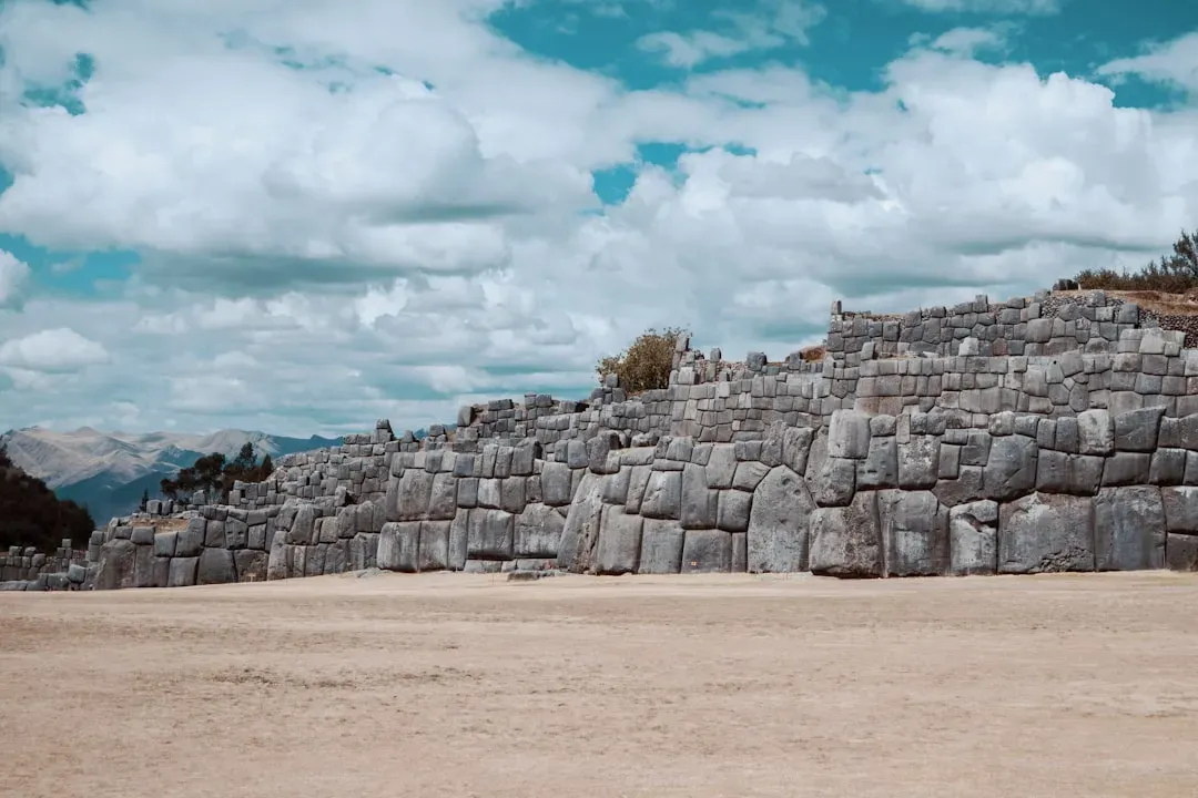 17. Shock-Resistant Masonry Without Mortar Glue (Image Credits: Unsplash)