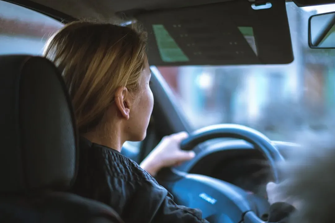 The Shift From Controlled to Automatic: How Habits Take the Wheel (Image Credits: Unsplash)