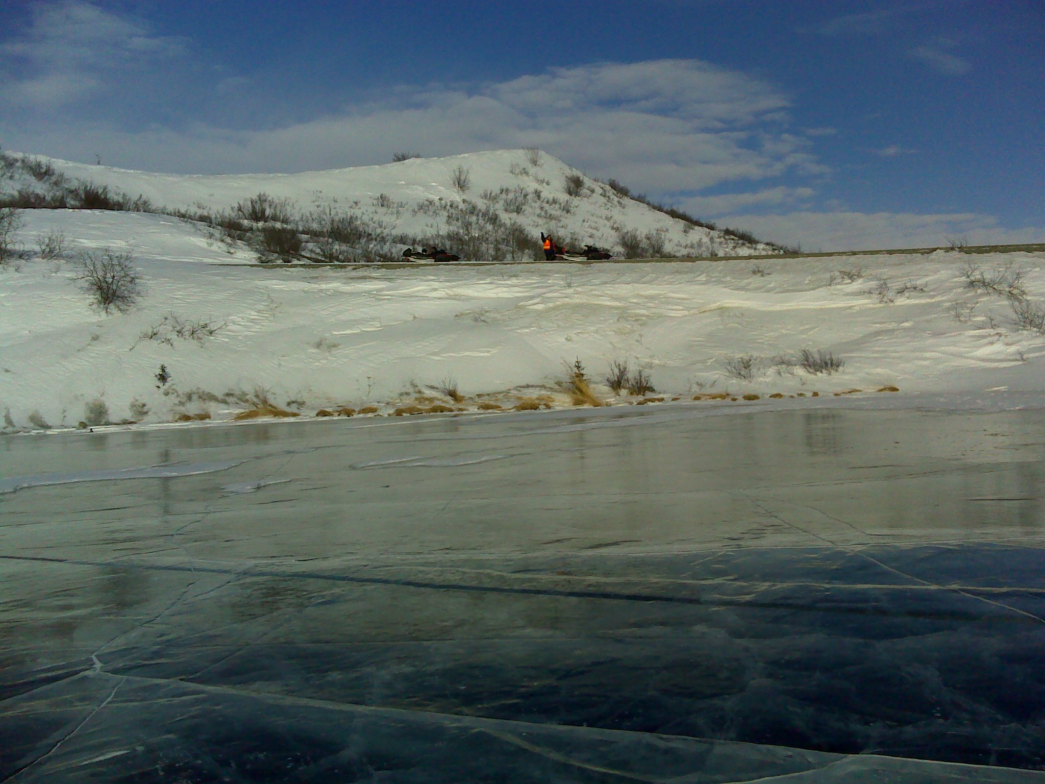 Alaska's Frozen Wilderness Lakes (Image Credits: Wikimedia)