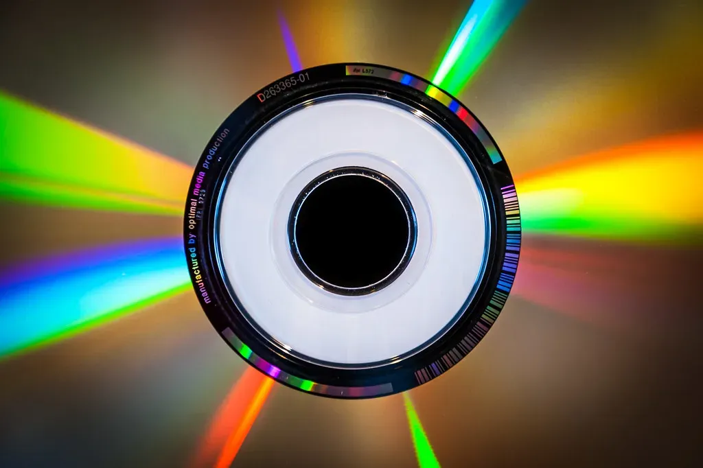 Your Brain Bends Reality into a Circle (Image Credits: Flickr)