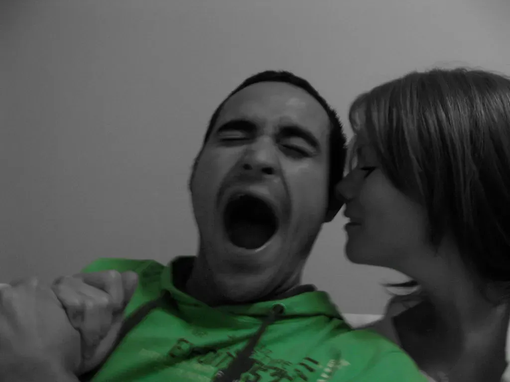 What Actually Happens in Your Body When You Yawn (ErinKhoo, Flickr, CC BY 2.0)