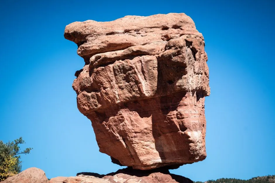 6. Tors and Balanced Boulders: Impossible-Looking Rock Stacks (Image Credits: Pexels)