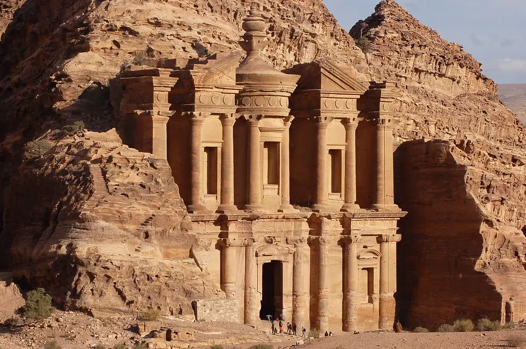 Nabatea: The Vanished Kingdom Behind Petra’s Rose-Red Walls (twiga-swala, Flickr, CC BY-SA 2.0)