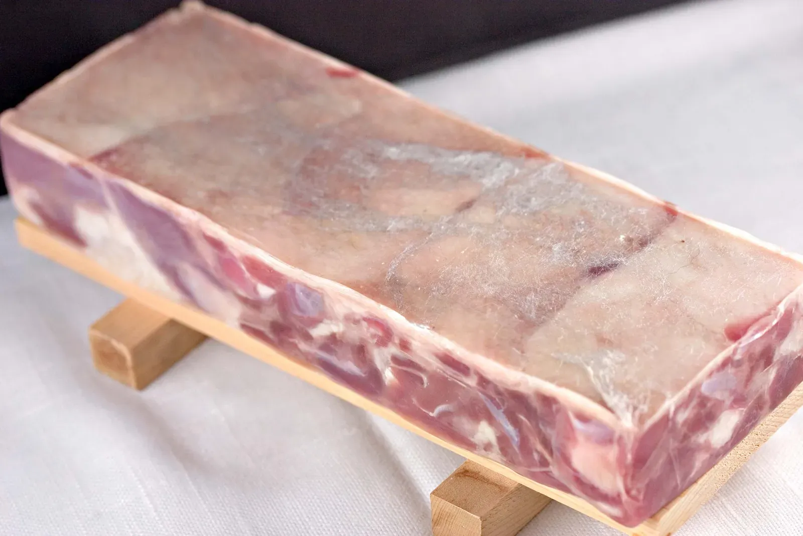 #7 Sealing Food in Fat: Confit, Potted Meats, and Ghee (DuckConfitTerrineRaw, CC BY 2.0)