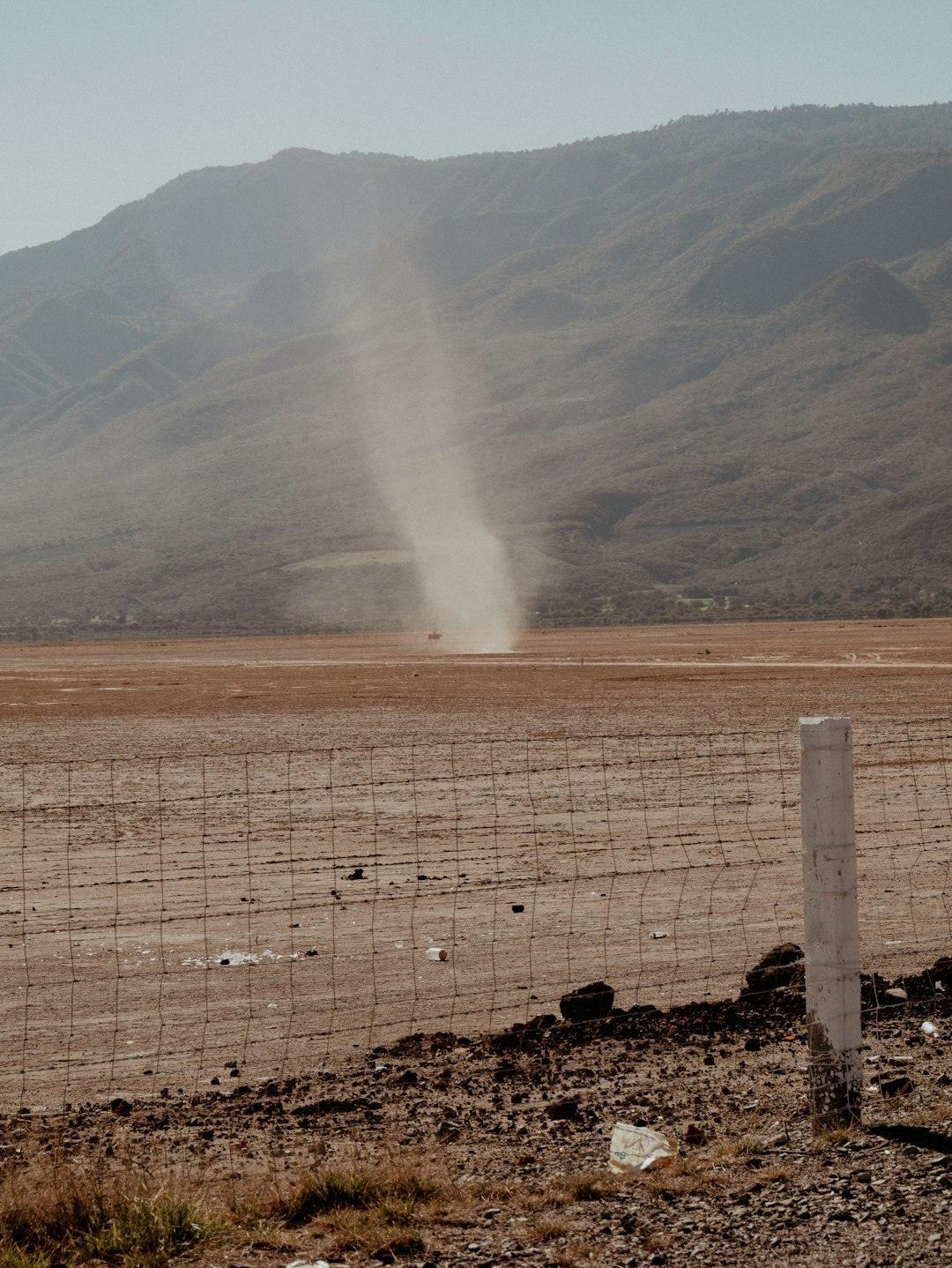 Dust Devils and Fire Whirls: Spinning Columns on a Smaller Scale (Image Credits: Unsplash)