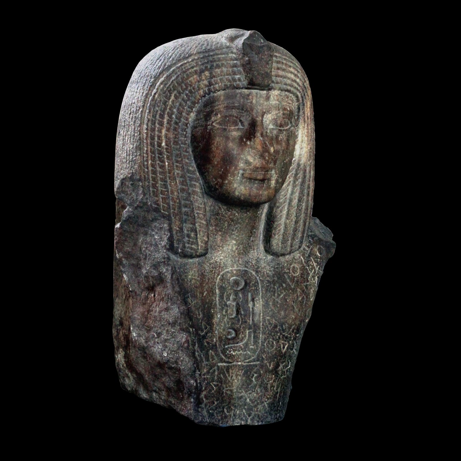 The Hidden Clues: Pharaohs Were Part-God, Part-Political Performance (Image Credits: Wikimedia)