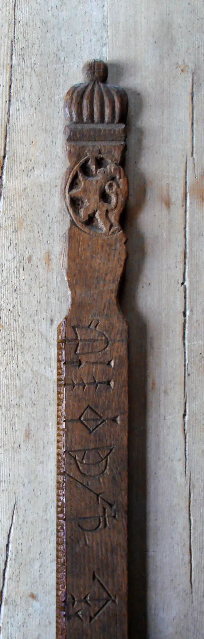 The Hidden Clues in Everyday Objects: Runes Weren’t Just for Monuments (Image Credits: Wikimedia)