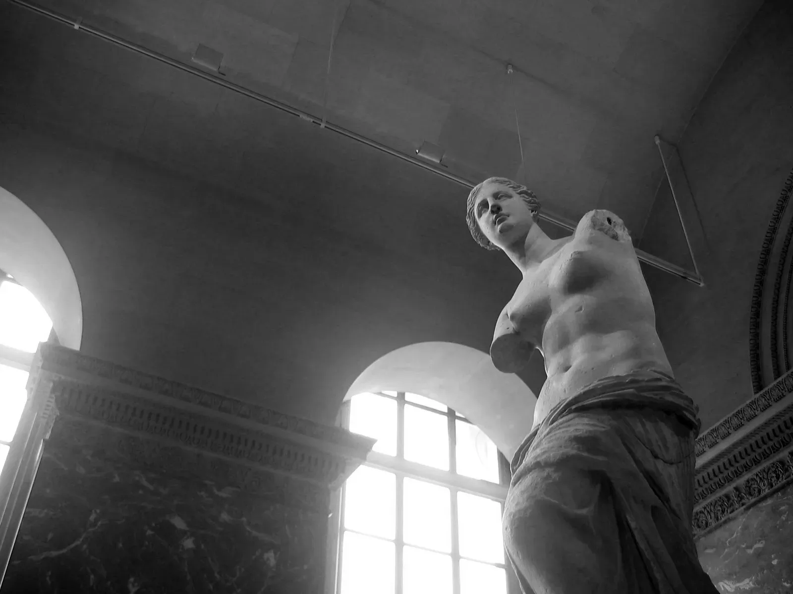 #9 - The Venus de Milo Casts That "Fixed" Her Broken Beauty (Chosovi, CC BY-SA 2.5)