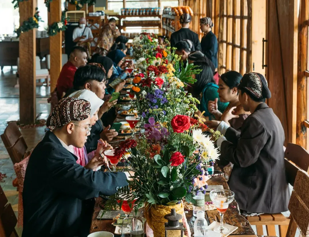 6. Sacrificial Feasts and Communal Meals: Social Glue and Immune Training (Image Credits: Unsplash)