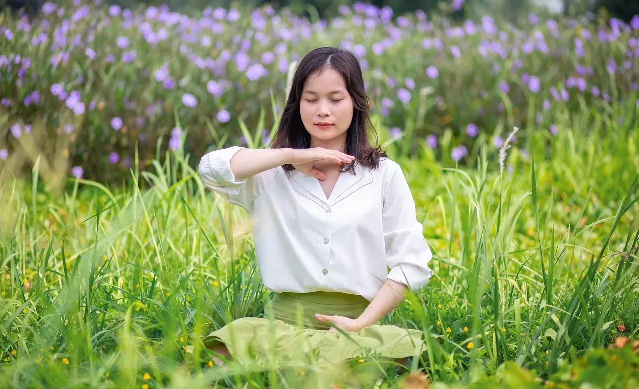 Why Slower, Deeper Breaths Signal Safety to the Nervous System (Image Credits: Pixabay)
