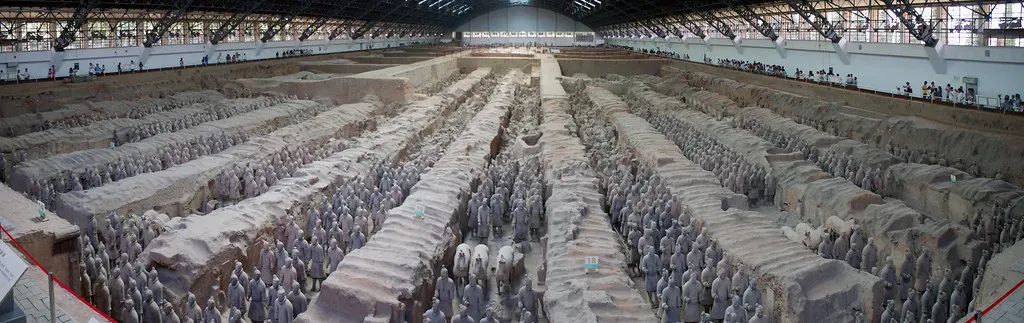 #9 The Terracotta Army: An Empire’s Power Revealed Underground (Walter-Wilhelm, Flickr, CC BY 2.0)