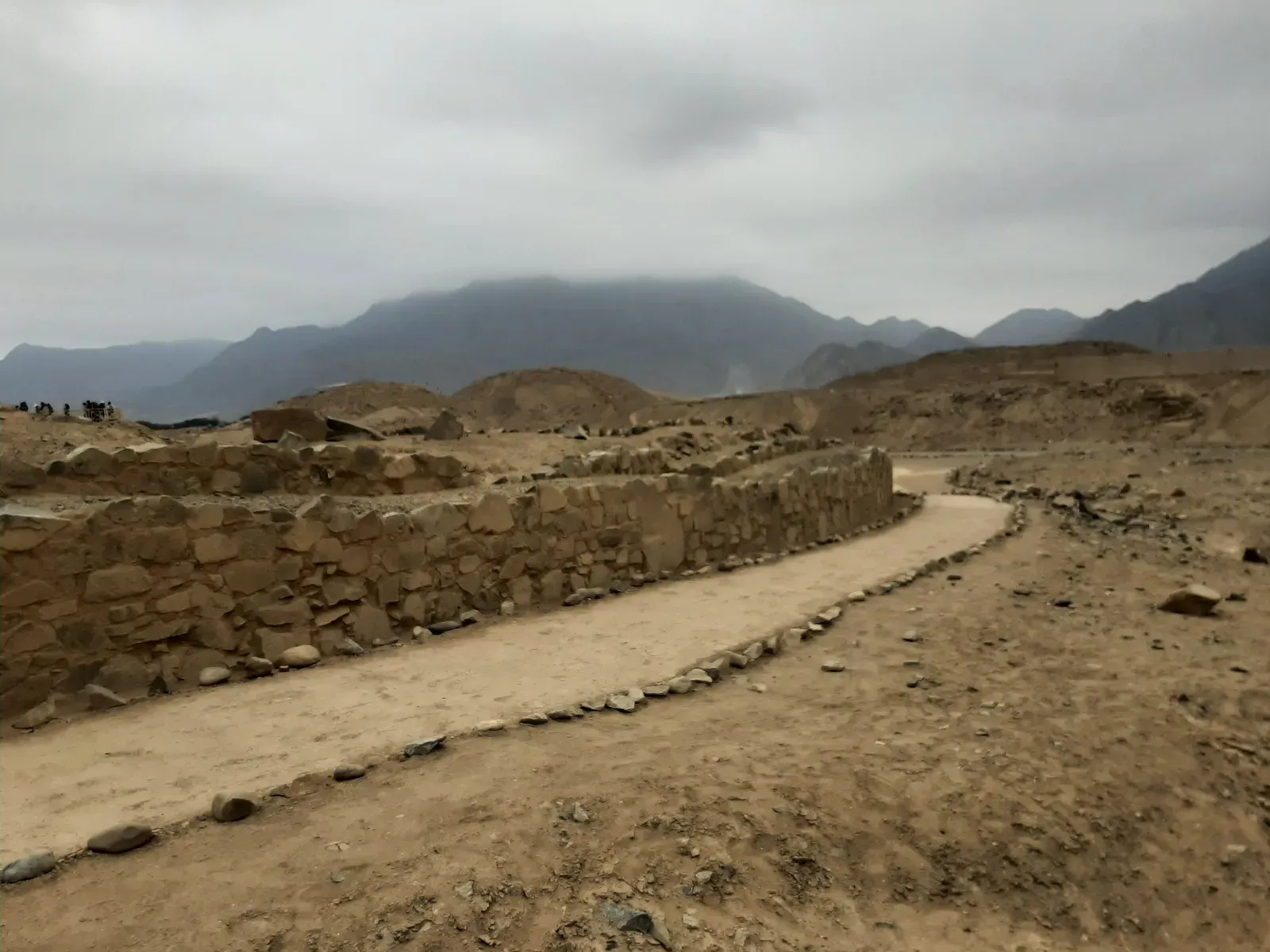 23. The Caral‑Supe And Andean Coastal Networks: Social Innovation Without Obvious Warfare (By Ariana zafra, CC BY-SA 4.0)