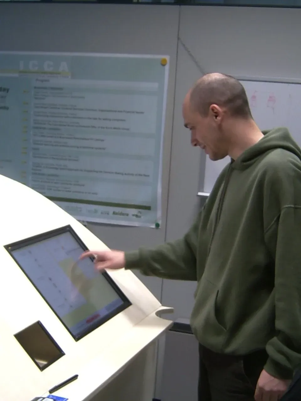 Smartphone Touchscreens: Born in a University Lab, Not a Phone Company (Image Credits: Wikimedia)