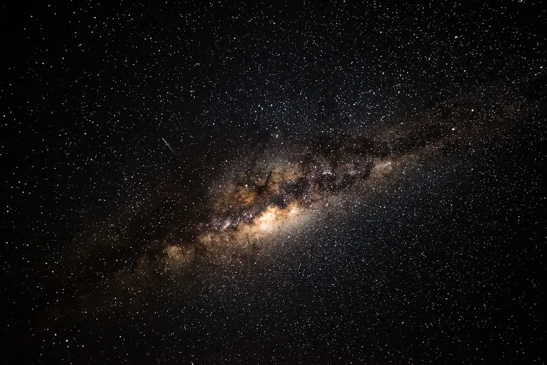 Time Scales: When “Nothing Happening” Is Just You Being Impatient (Image Credits: Unsplash)
