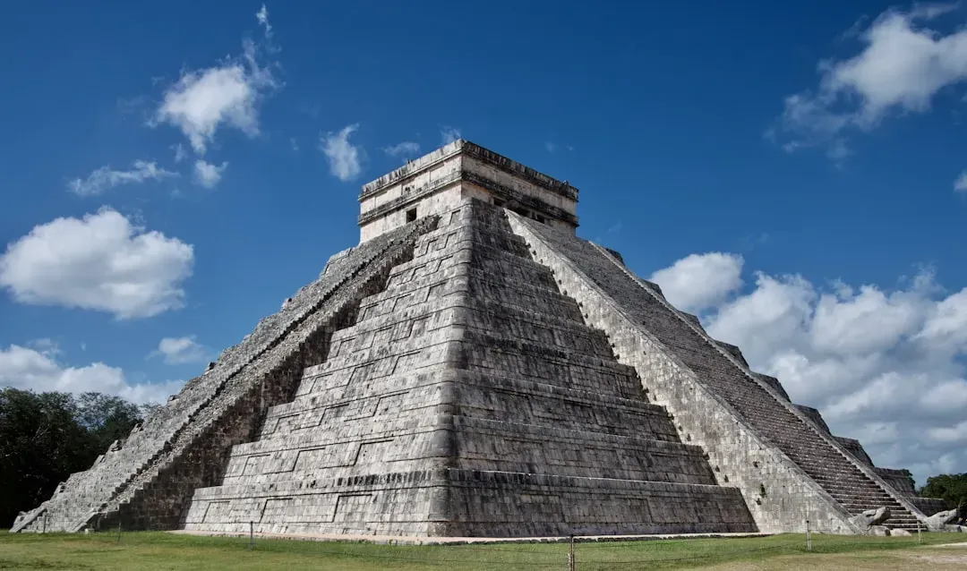 7. Chichén Itzá and Ancient American Science: Astronomy Carved in Stone (Image Credits: Unsplash)