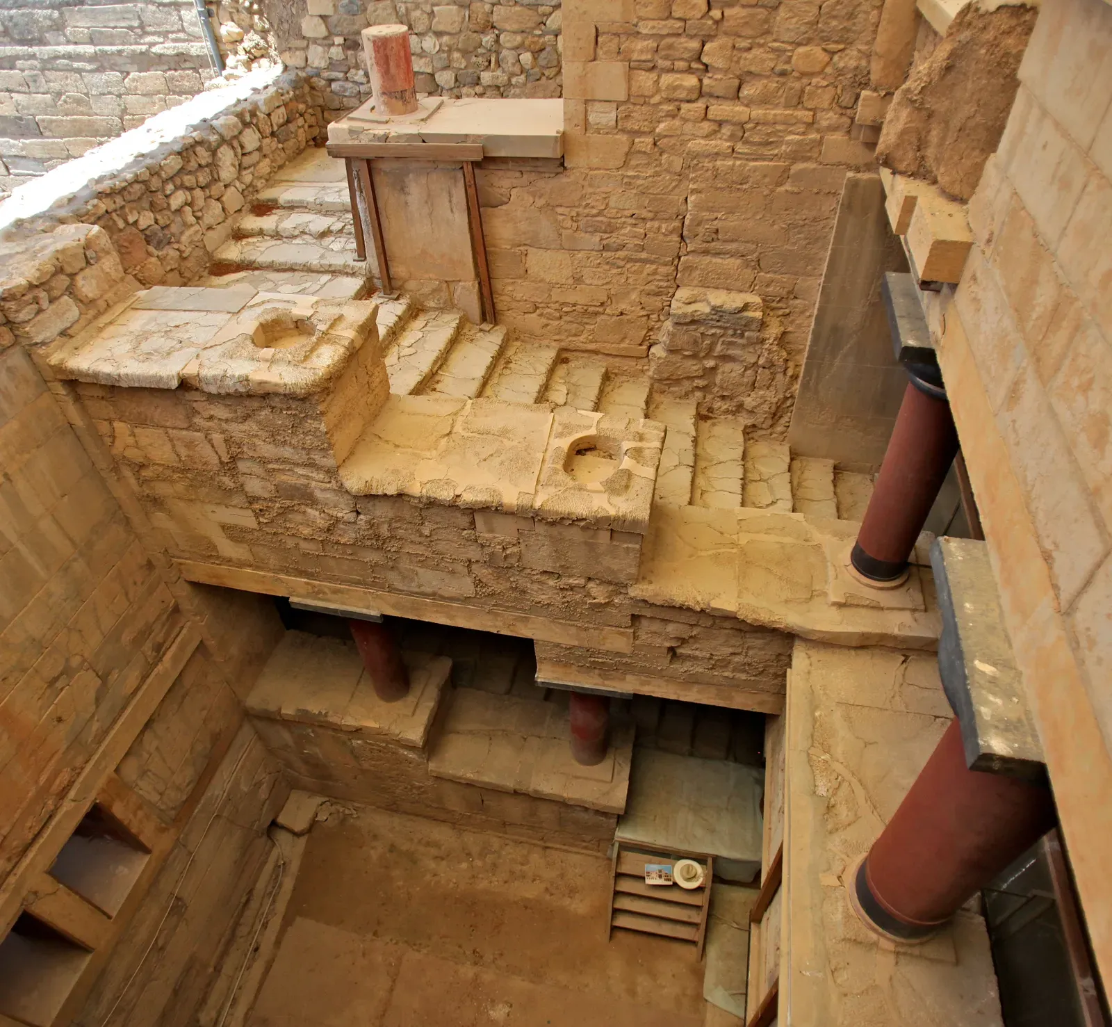 13. The Probable Royal Library of Knossos (Indiana Jones was here..., CC BY 2.0)