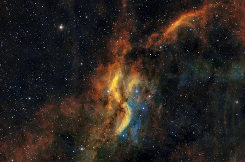 4. The Hubble Tension: Conflicting Measurements of the Universe’s Expansion (Image Credits: Pexels)