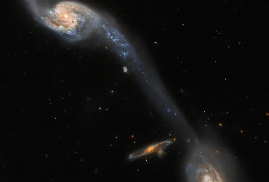 Dark Energy: The Mysterious Force Tearing Space Apart (Image Credits: Flickr)