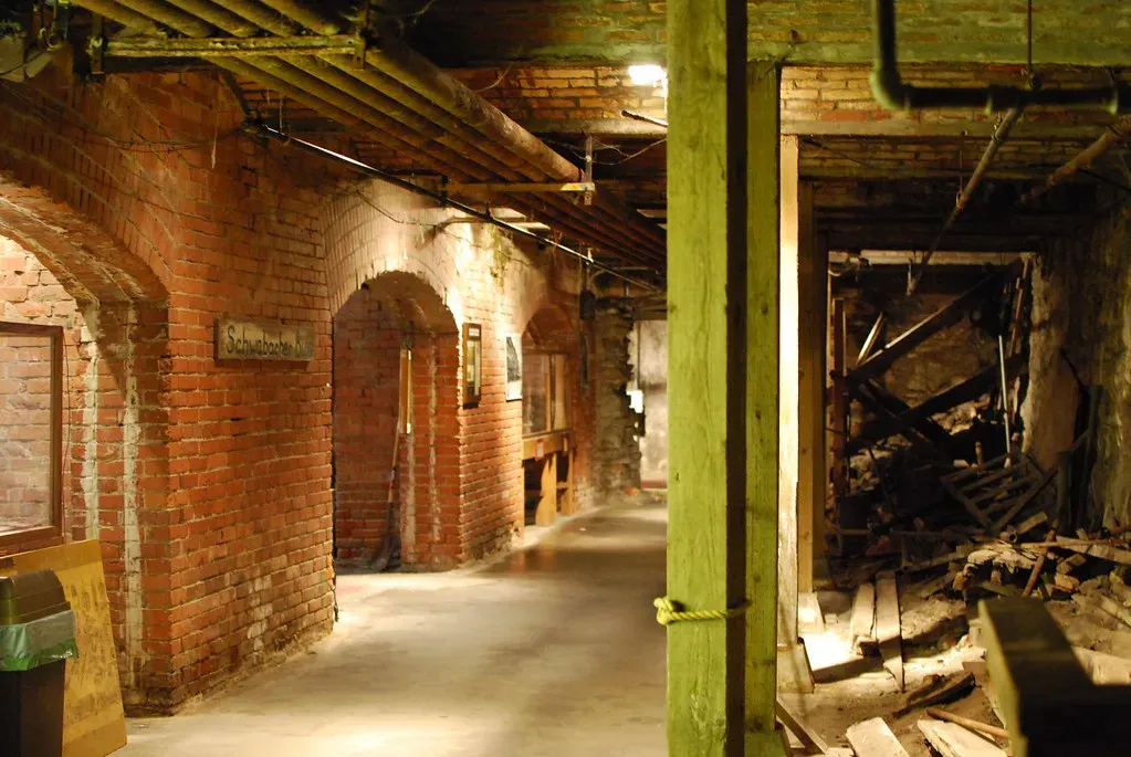 1. Seattle’s Forgotten Underground City (karen_neoh, Flickr, CC BY-SA 2.0)