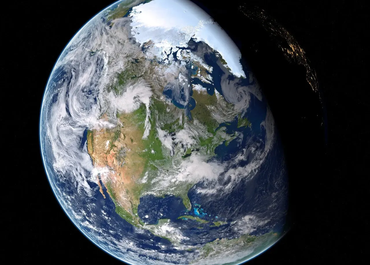 How Earth’s Magnetic Field Actually Works (Image Credits: Pixabay)